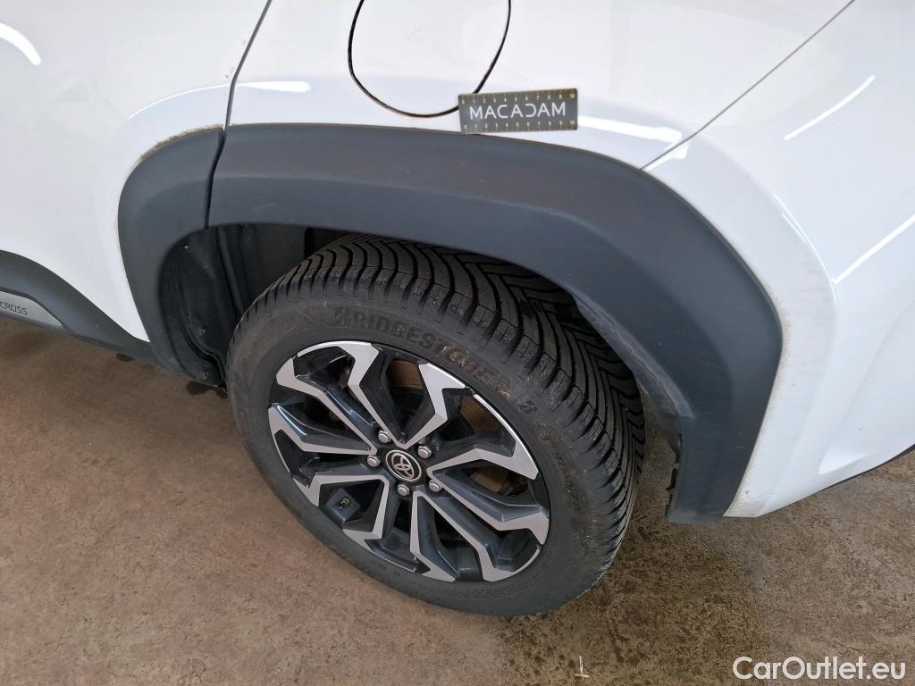  Toyota  Yaris Cross TOYOTA  Hybride / 2021 / 5P / SUV 1.5 HYBRID 116H DESIGN AUTO #1