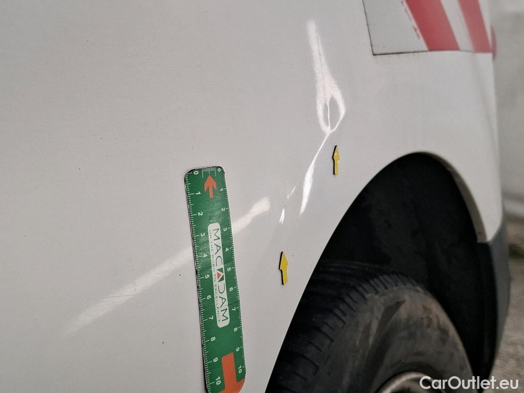  Citroen  Berlingo  Fourgon Club L1 (Court) 1.6 BlueHDi 100CV BVM5 E6 #19