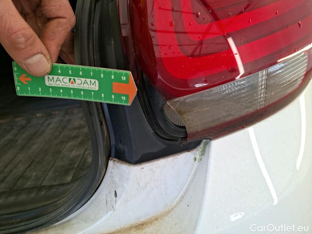  Citroen  C3  Société Feel 1.5 BlueHDI 100CV BVM6 E6d #3