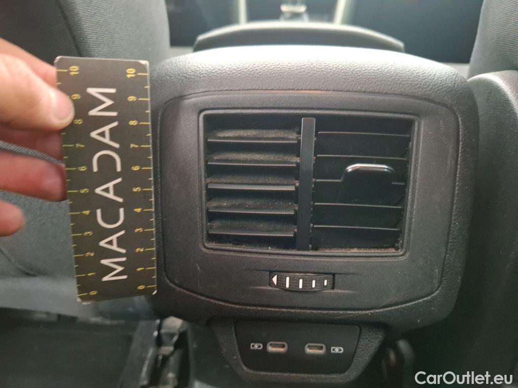  Volkswagen  T-ROC VOLKSWAGEN  / 2017 / 5P / SUV 2.0 TDI 115 LOUNGE BUS #30