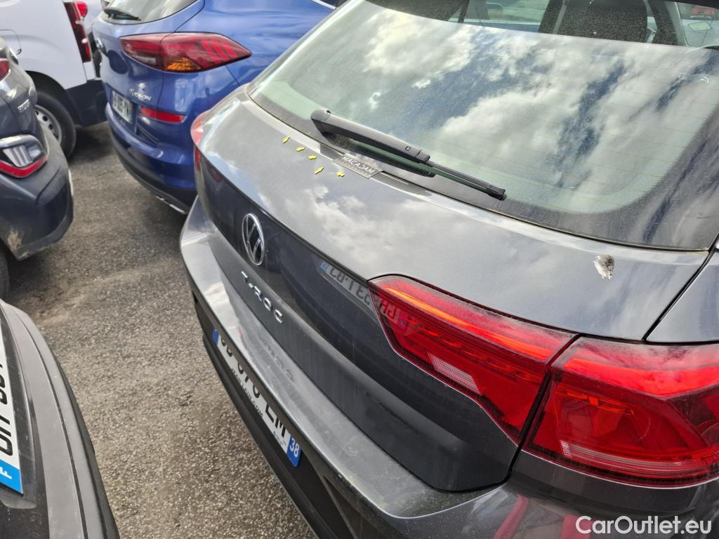  Volkswagen  T-ROC VOLKSWAGEN  / 2017 / 5P / SUV 2.0 TDI 115 LOUNGE BUS #11