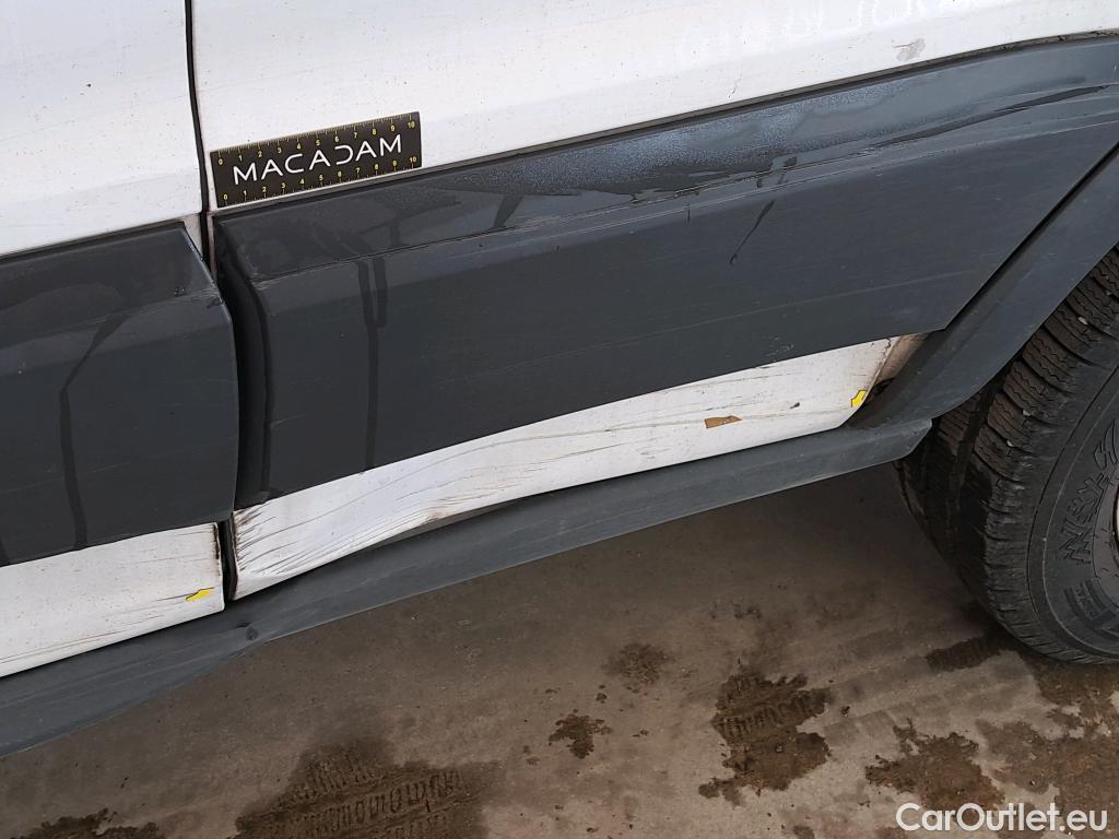  Ford  Transit  Fourgon 330 L3 Trend 2.0 TDCi 170CV BVM6 E6 #39