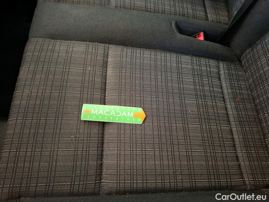  Mercedes  Vito MERCEDES-BENZ  Compact / 2020 / 4P / Fourgon tôlé 114 CDI Compact Select traction #31