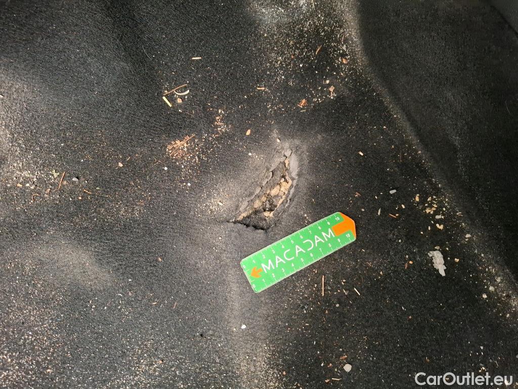  Hyundai  Konna HYUNDAI Kona 2020 5P SUV 1.6 CRDI 136 HYBRID 48V INTUITIVE DCT7 / TRANSFO VP VF #33