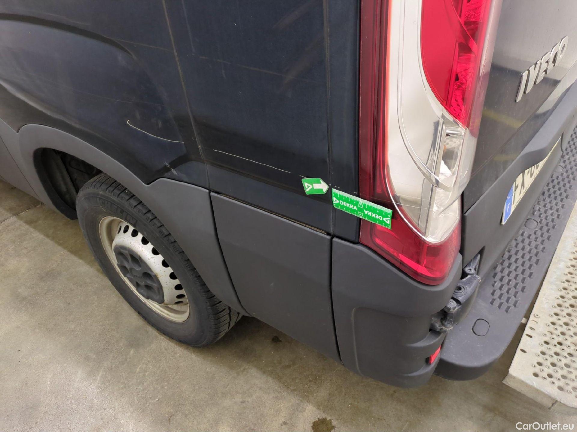  Iveco  Daily IVECO  / 2014 / 4P / Fourgon tôlé 2.3 35S16SA8 V11 H2 3520 #45