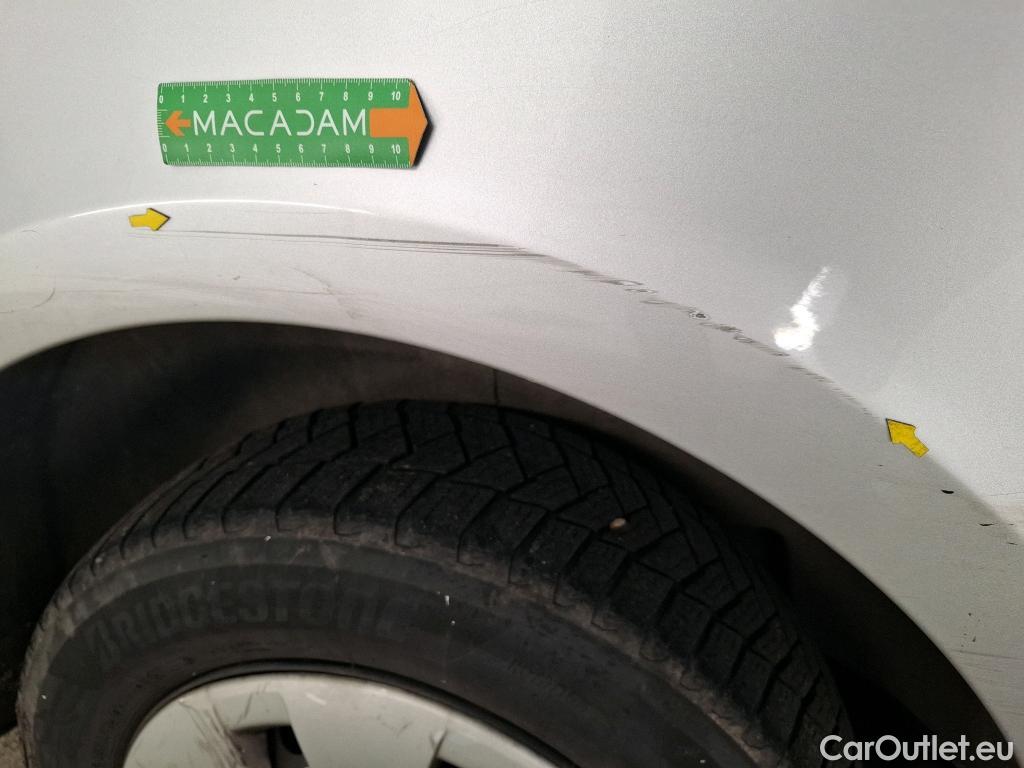  Mercedes  Vito MERCEDES-BENZ  Compact / 2020 / 4P / Fourgon tôlé 114 CDI Compact Select traction #16