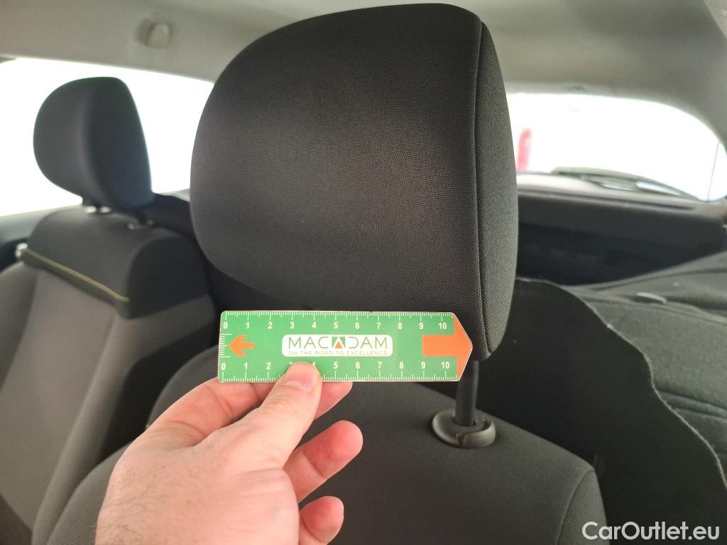  Citroen  C3  Société Feel Business R 1.2 PureTech 80CV BVM5 E6 #38