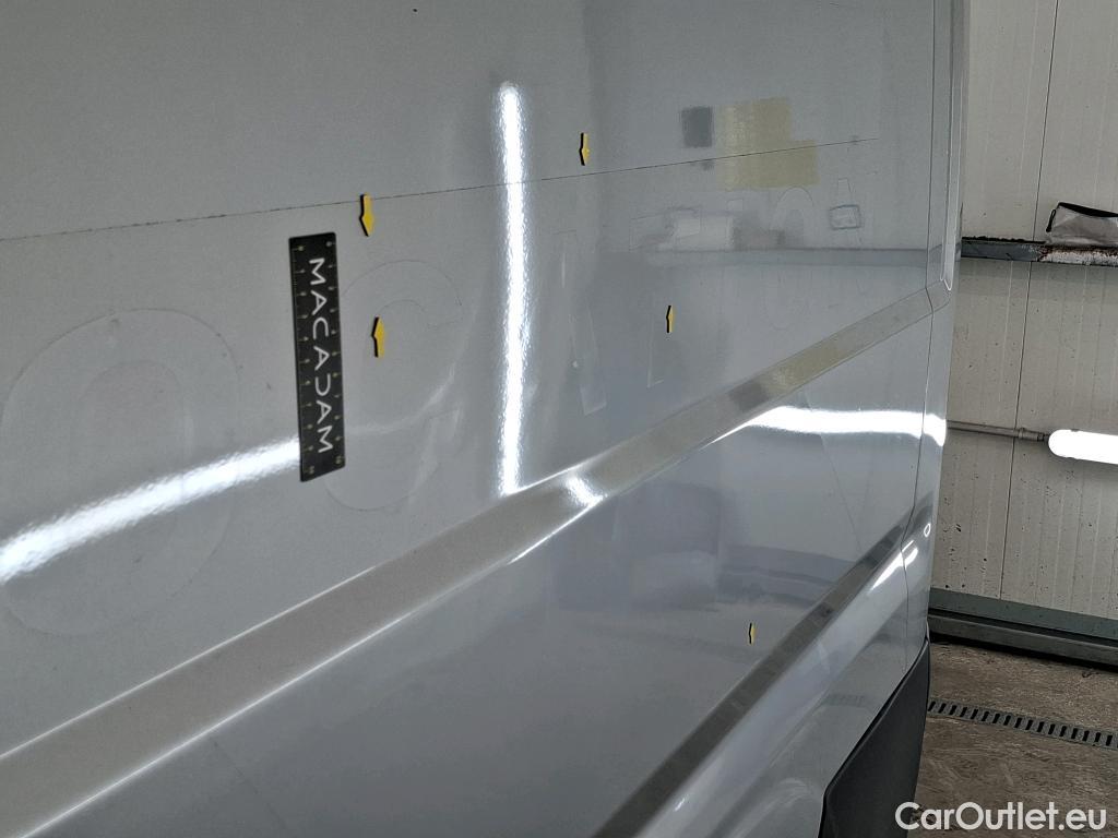  Citroen  Jumper CITROEN  VU 4p Fourgon 30 L2H2 BlueHDi 130 BVM6 Business #37