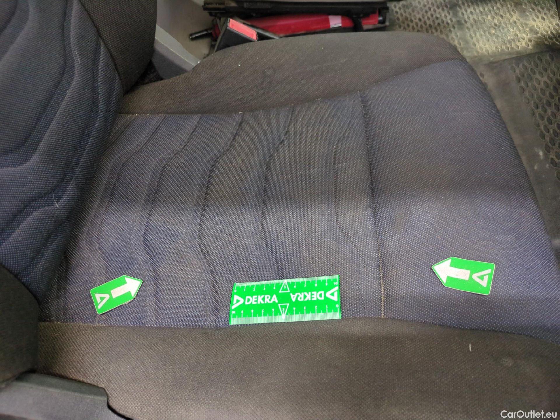  Iveco  Daily IVECO  / 2014 / 4P / Fourgon tôlé 2.3 35S16SA8 V11 H2 3520 #7