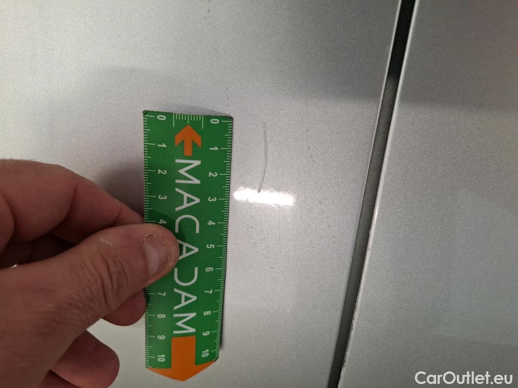  Mercedes  Vito MERCEDES-BENZ  Compact / 2020 / 4P / Fourgon tôlé 114 CDI Compact Select traction #42