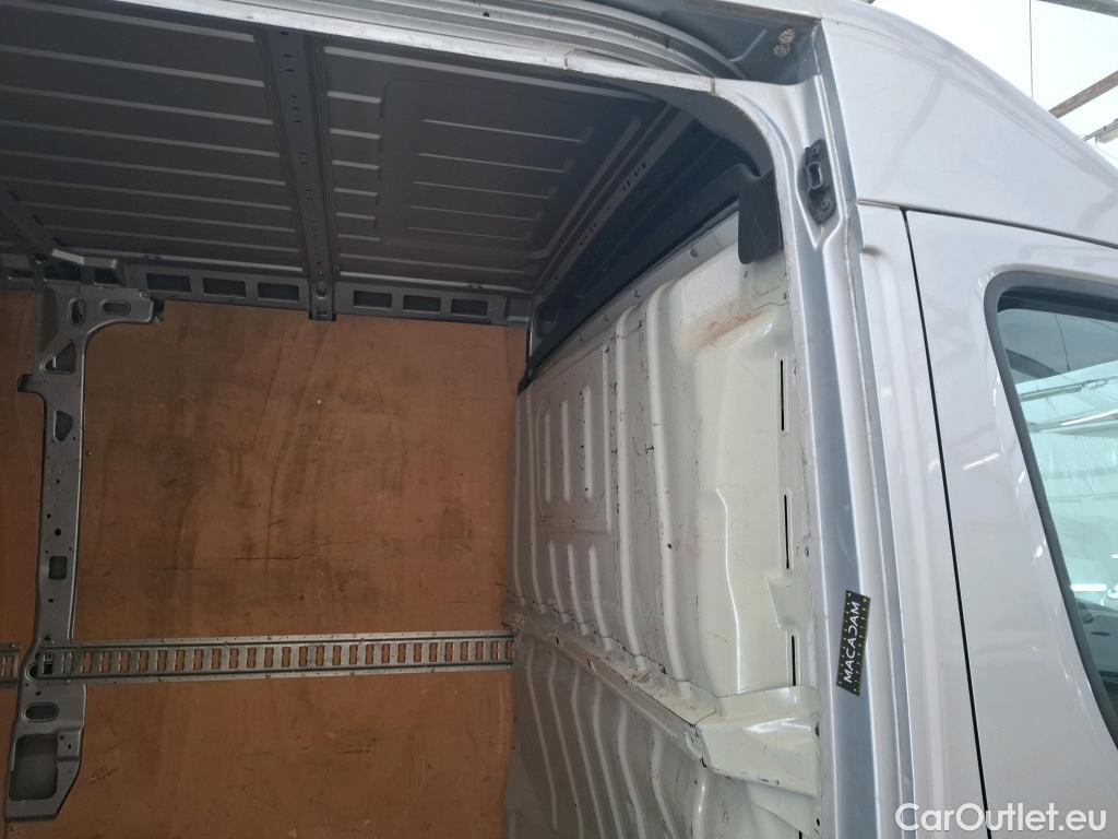  Citroen  Jumper CITROEN  VU 4p Fourgon 30 L2H2 BlueHDi 130 BVM6 Business #22