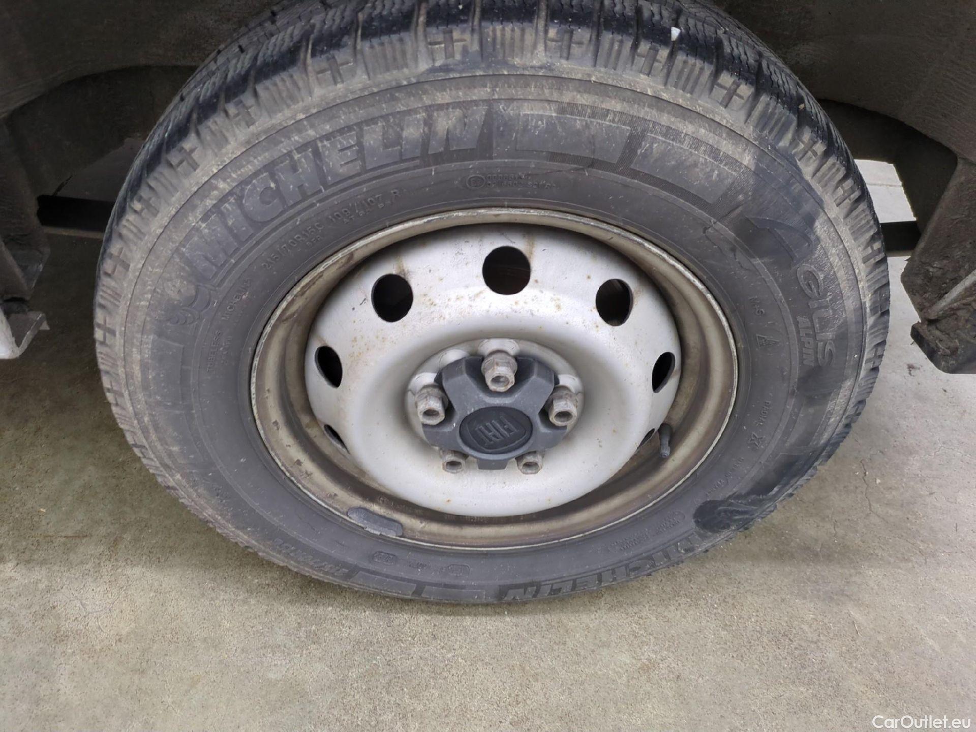  Fiat  Ducato FIAT  / 2014 / 4P / Fourgon tôlé 2.3 Multijet 160 3.3 C H1 Pro Lounge #12