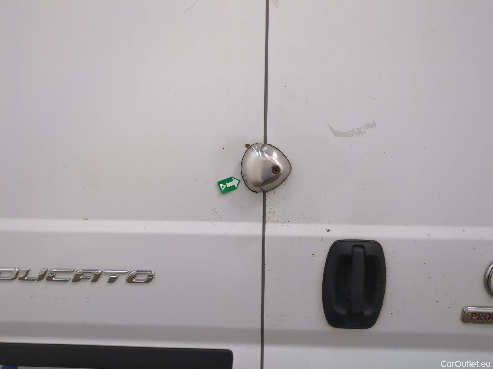  Fiat  Ducato FIAT  / 2014 / 4P / Fourgon tôlé 2.3 Multijet 160 3.3 C H1 Pro Lounge #5