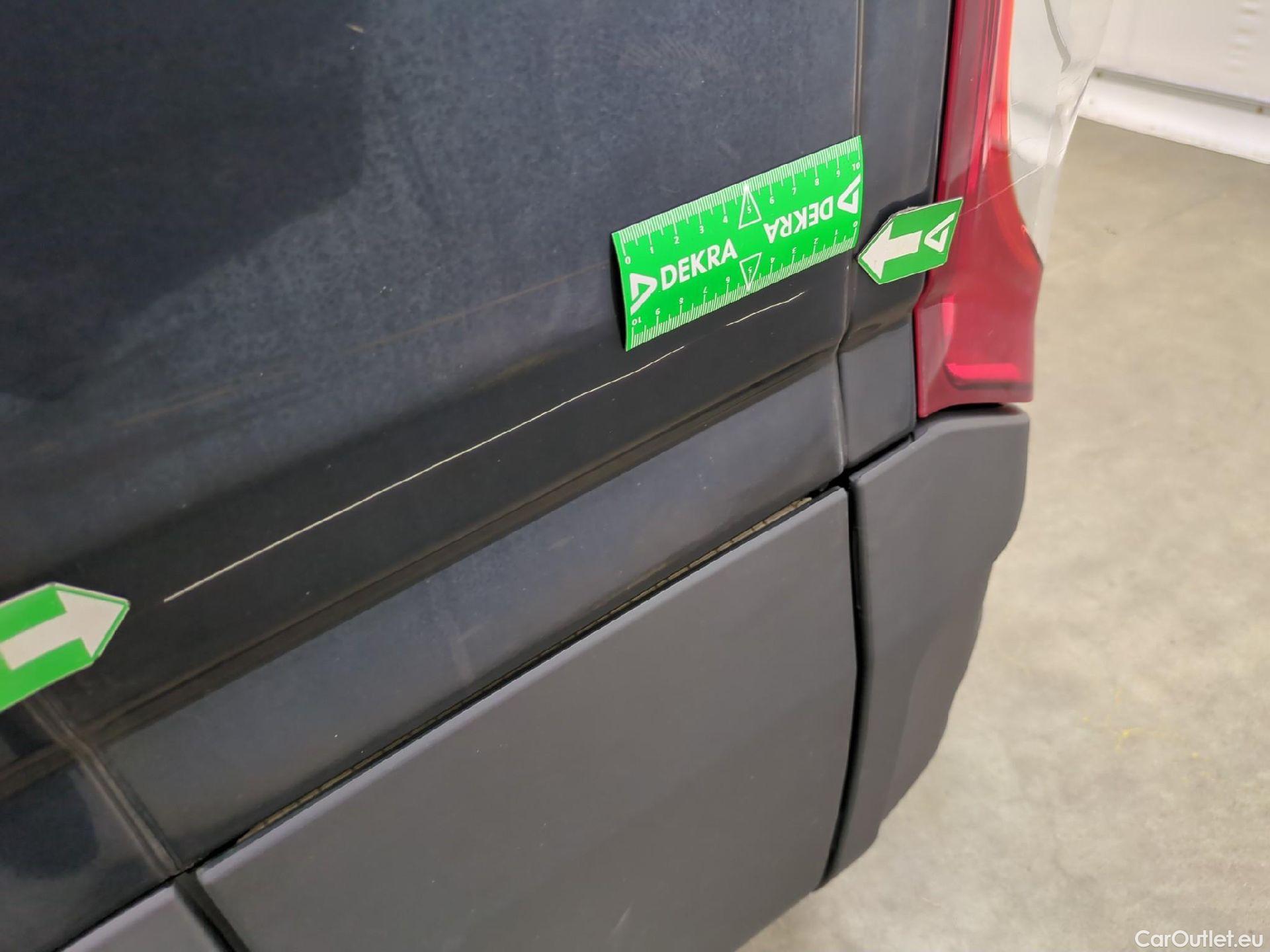  Iveco  Daily IVECO  / 2014 / 4P / Fourgon tôlé 2.3 35S16SA8 V11 H2 3520 #44