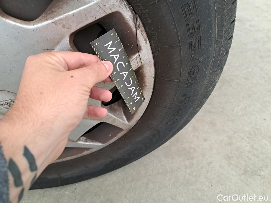  Ford  Transit  Fourgon 330 L3 Trend 2.0 TDCi 170CV BVM6 E6 #149