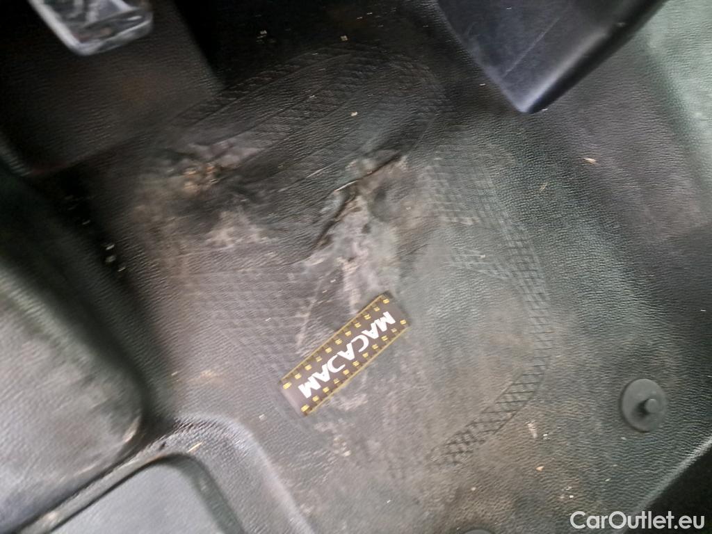  Ford  Transit  Fourgon 330 L3 Trend 2.0 TDCi 170CV BVM6 E6 #127