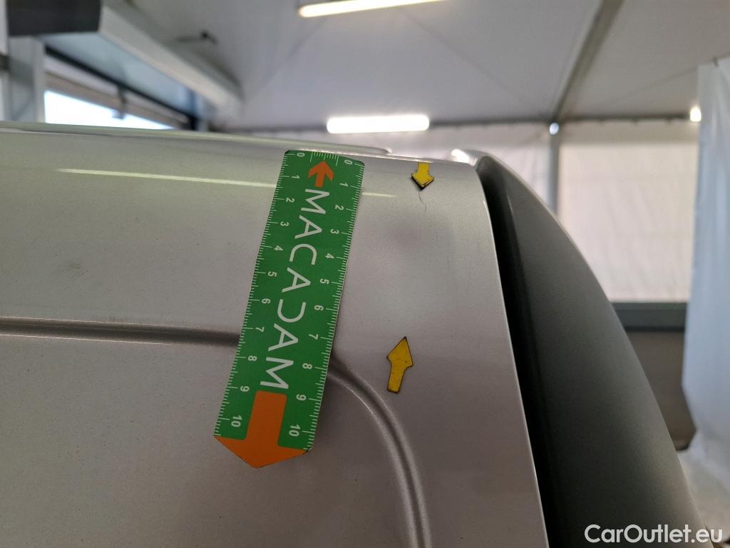  Mercedes  Vito MERCEDES-BENZ  Compact / 2020 / 4P / Fourgon tôlé 114 CDI Compact Select traction #28