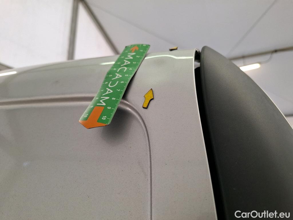  Mercedes  Vito MERCEDES-BENZ  Compact / 2020 / 4P / Fourgon tôlé 114 CDI Compact Select traction #25