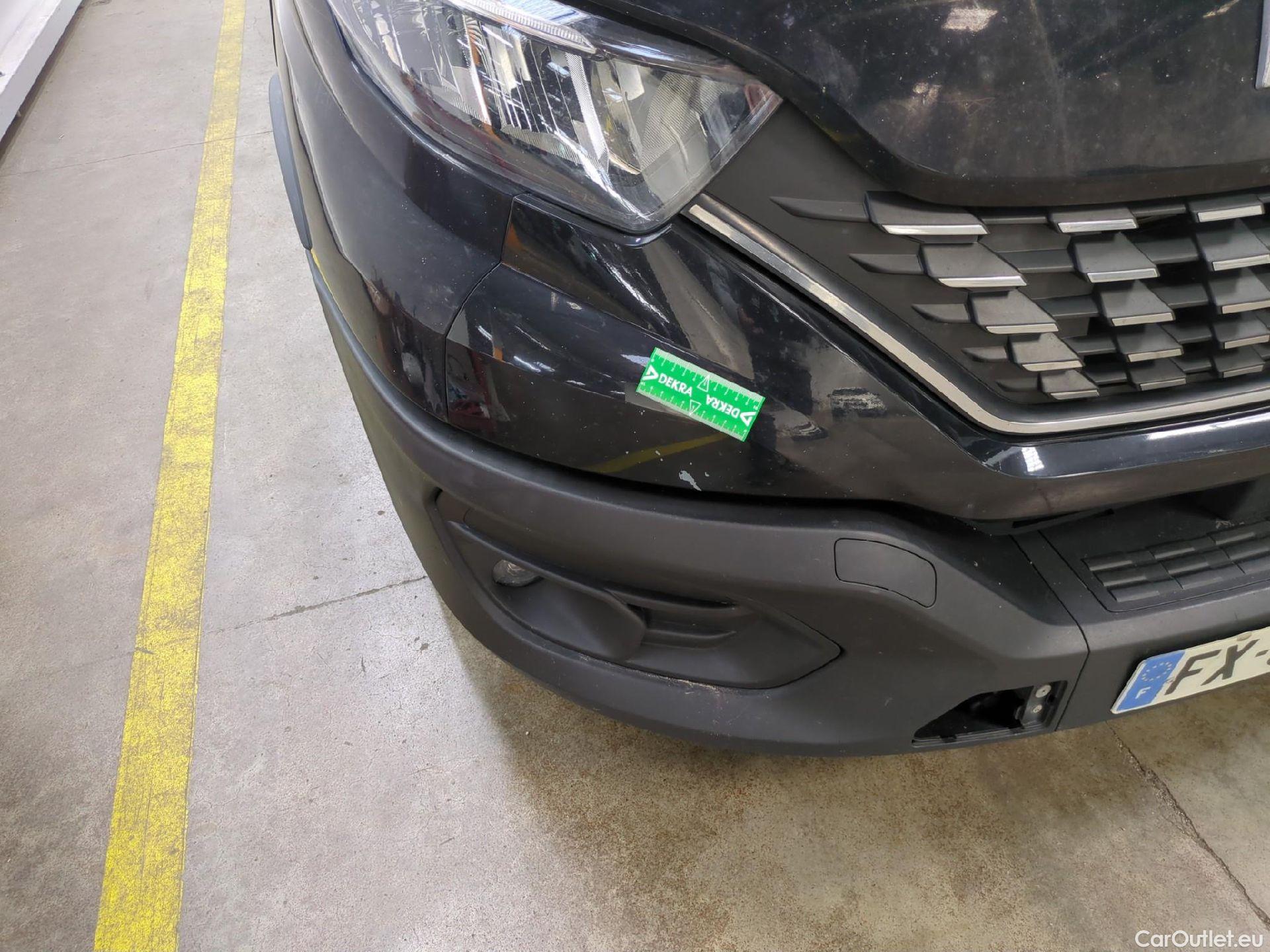  Iveco  Daily IVECO  / 2014 / 4P / Fourgon tôlé 2.3 35S16SA8 V11 H2 3520 #30