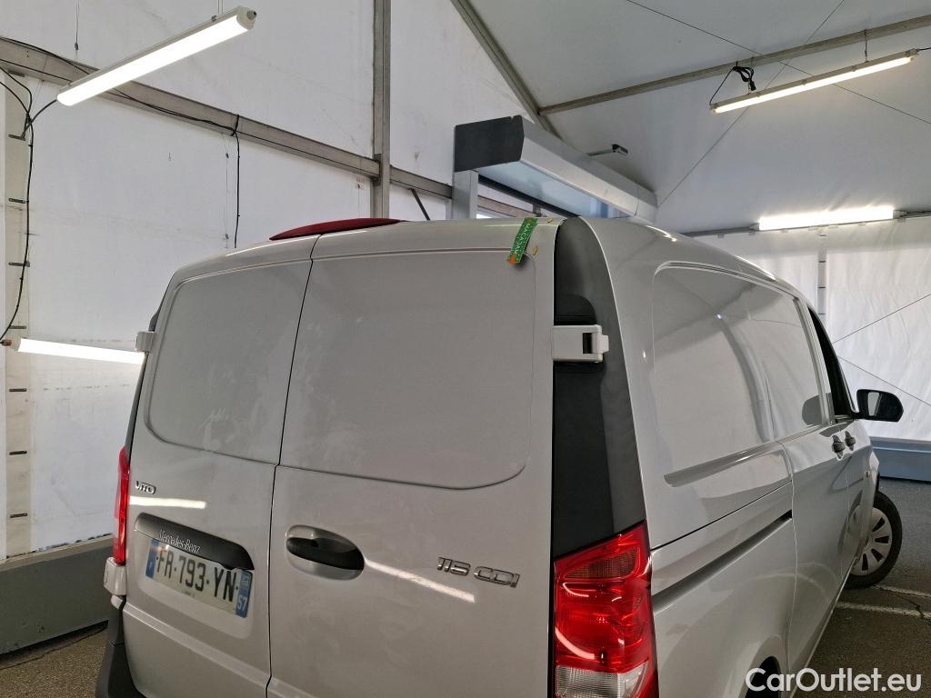  Mercedes  Vito MERCEDES-BENZ  Compact / 2020 / 4P / Fourgon tôlé 114 CDI Compact Select traction #24
