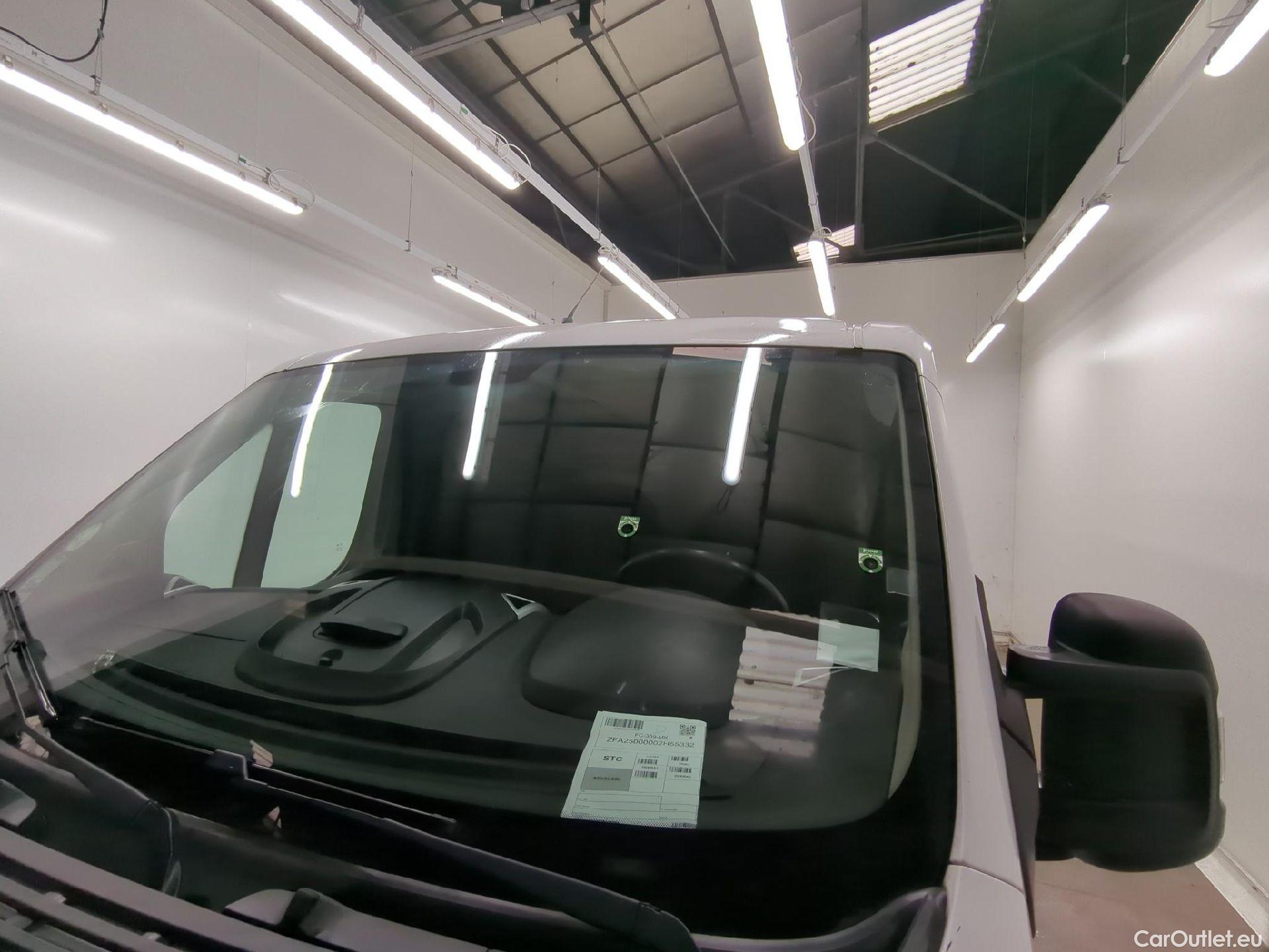  Fiat  Ducato FIAT  VU 4p Fourgon 3.0 C H1 2.3 Multijet 130 Pack Pro Nav #32