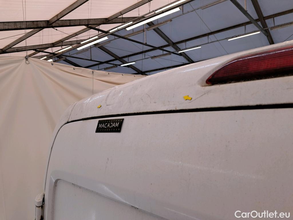  Ford  Transit  Fourgon 330 L3 Trend 2.0 TDCi 170CV BVM6 E6 #48