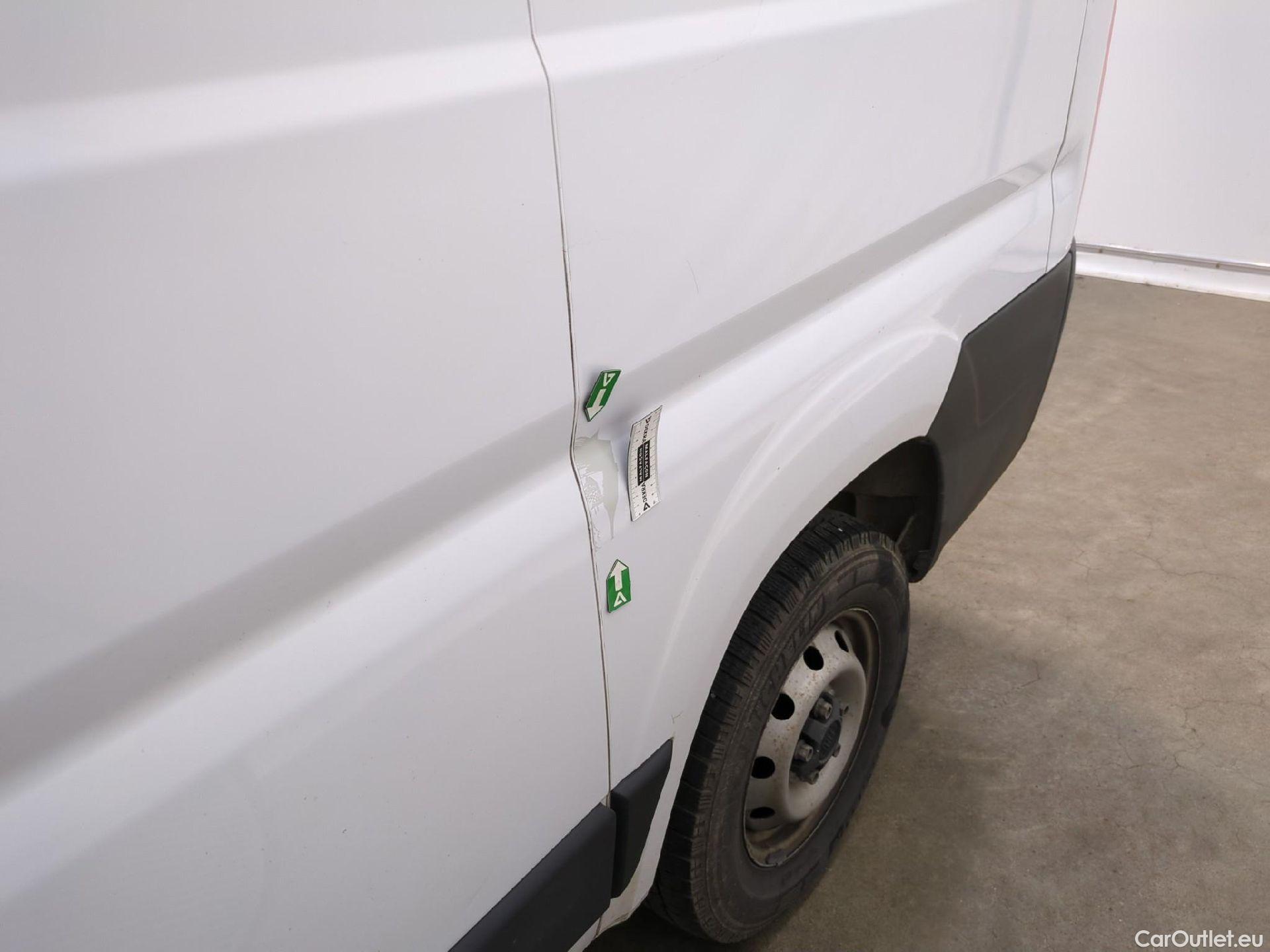  Fiat  Ducato FIAT  / 2014 / 4P / Fourgon tôlé 2.3 Multijet 160 3.3 C H1 Pro Lounge #32