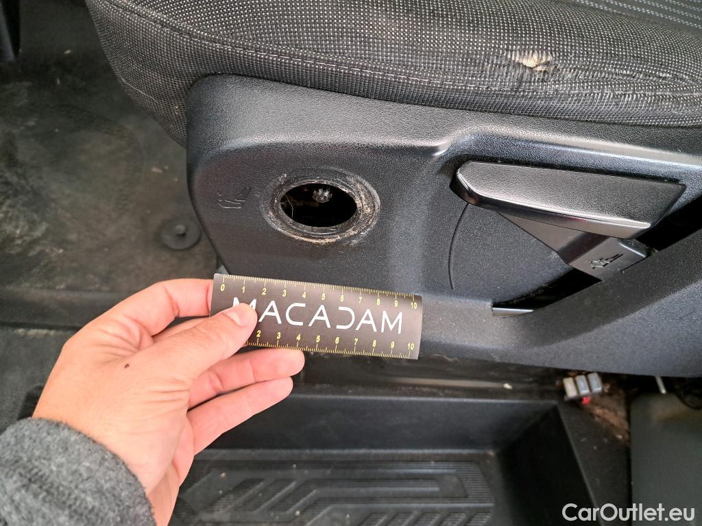  Ford  Transit  Fourgon 330 L3 Trend 2.0 TDCi 170CV BVM6 E6 #124