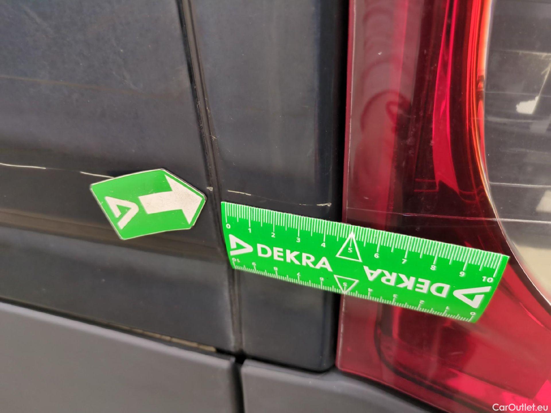  Iveco  Daily IVECO  / 2014 / 4P / Fourgon tôlé 2.3 35S16SA8 V11 H2 3520 #46