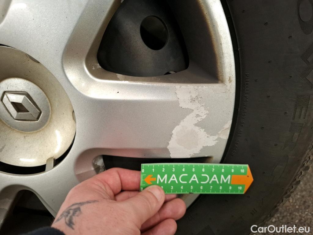  Renault  Kangoo  Express Extra (Série Spéciale) 1.5 dCi 75CV BVM5 E6 #21