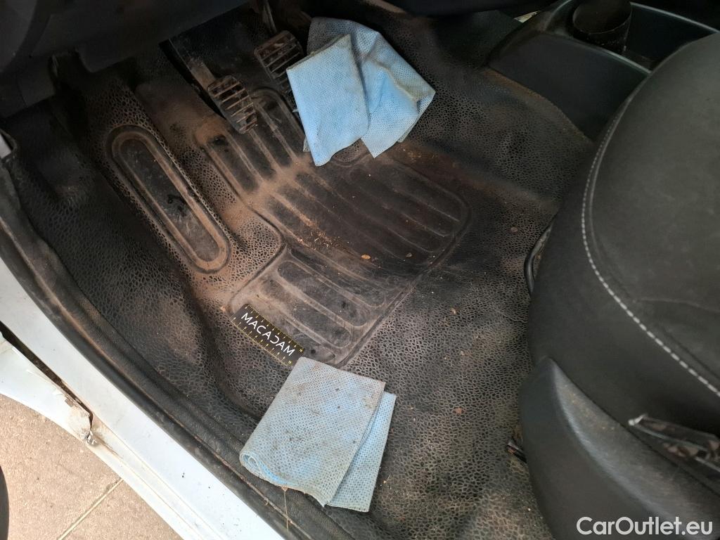  Renault  Kangoo  Express Grand Confort (L1) 1.5 dCi 90CV BVM5 E6 #26