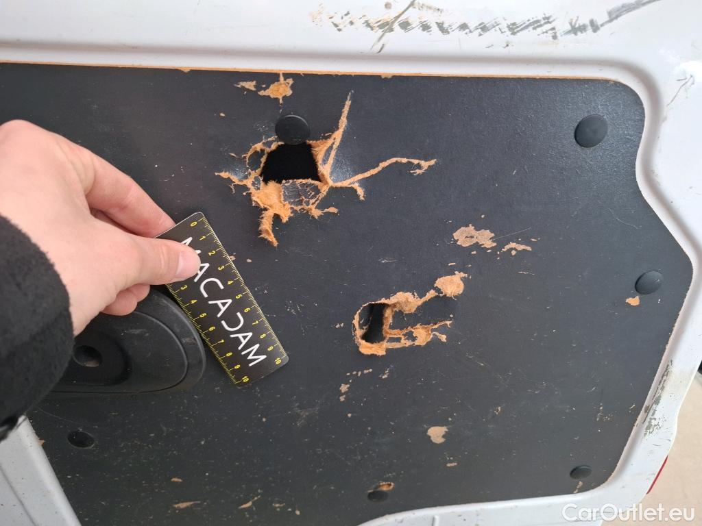  Renault  Kangoo  Express Grand Confort (L1) 1.5 dCi 90CV BVM5 E6 #24