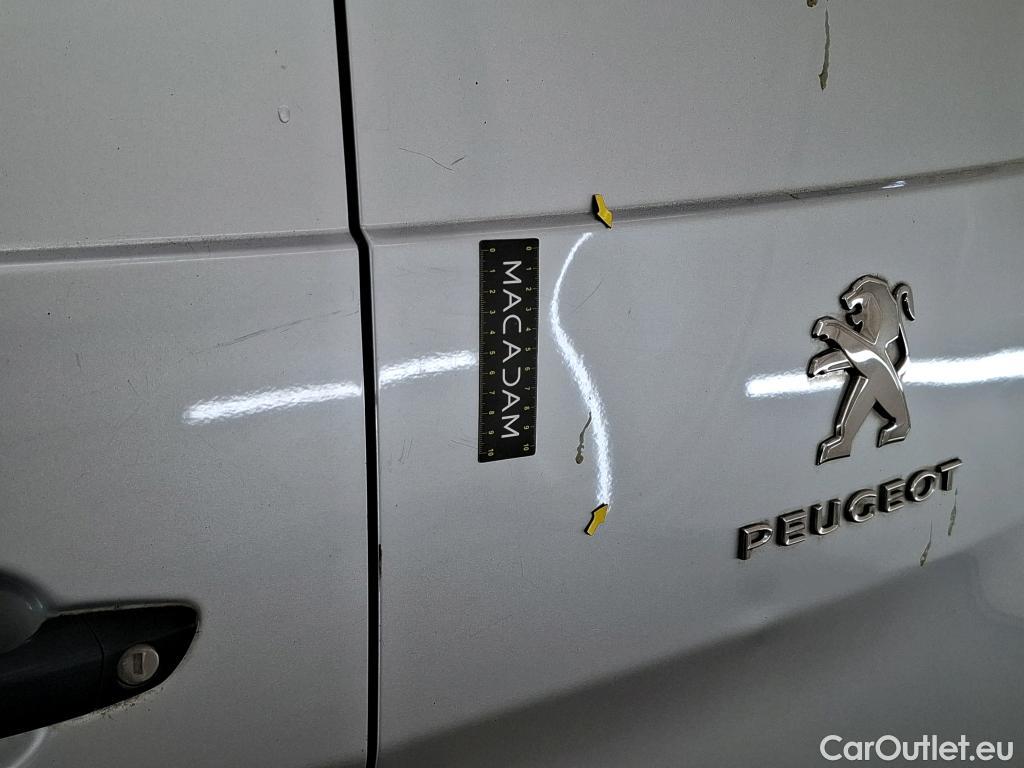  Peugeot  Expert  Fourgon Premium Pack Standard 1.6 HDi 115CV BVM6 E6 #39