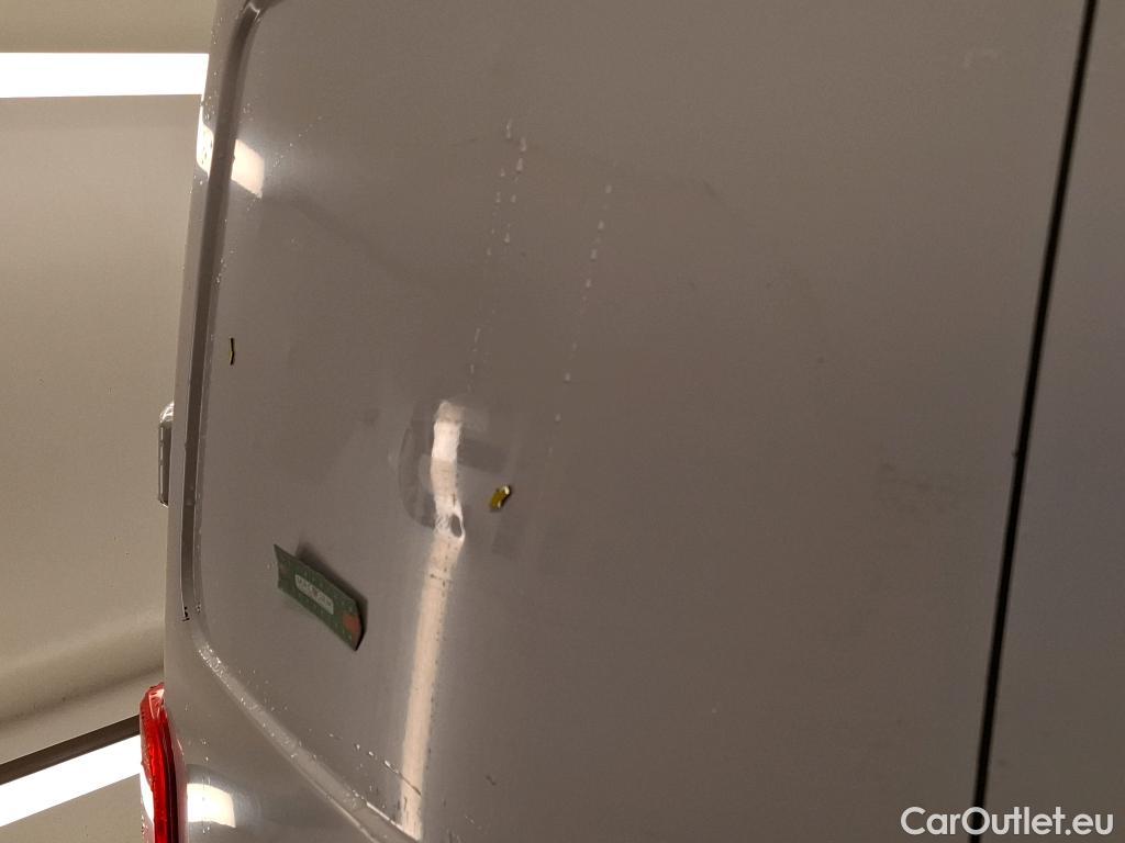  Peugeot  Expert PEUGEOT  VU 4p Fourgon BLUEHDI 95 STANDARD PREMIUM PACK #44