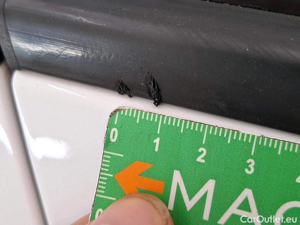  Renault  Megane RENAULT Mégane Société / 2020 / 5P / Berline Air Nav réversible Blue dCi 115 - 21N #9