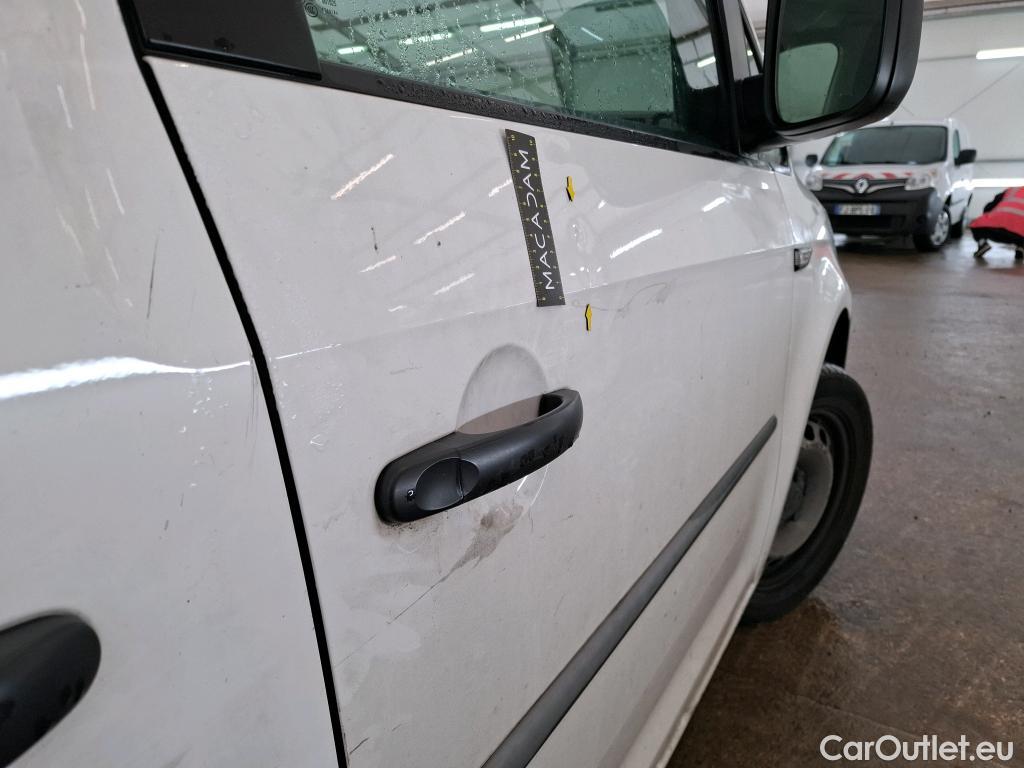  Volkswagen  Caddy VOLKSWAGEN  Van VU 4p Fourgonnette 2.0 TDI 150 Business Line #12