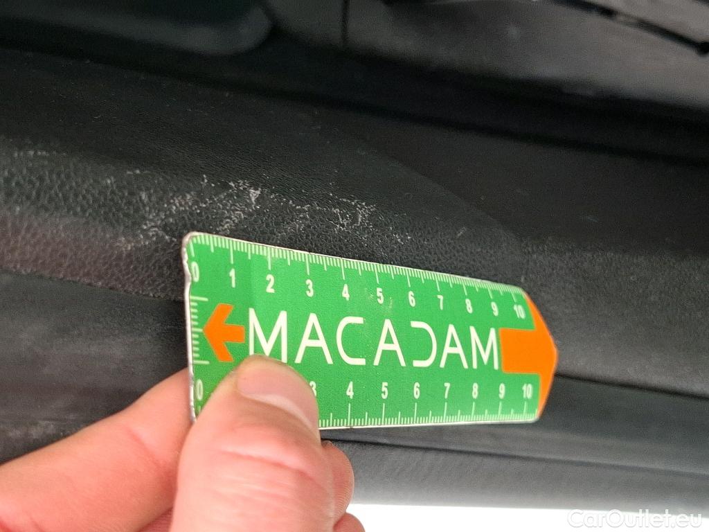  Renault  Megane RENAULT Mégane Société / 2020 / 5P / Berline Air Nav réversible Blue dCi 115 - 21N #15