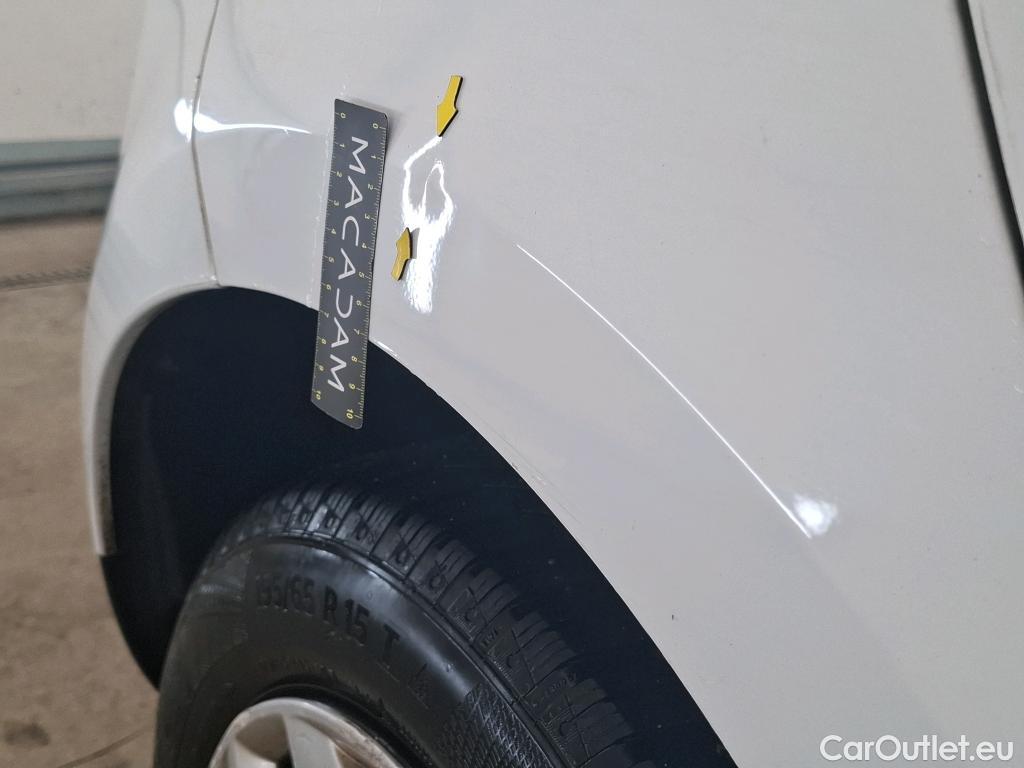  Renault  Megane  III Berline 5pt. Société Air 1.5 dCi 110CV BVM6 E5 #29