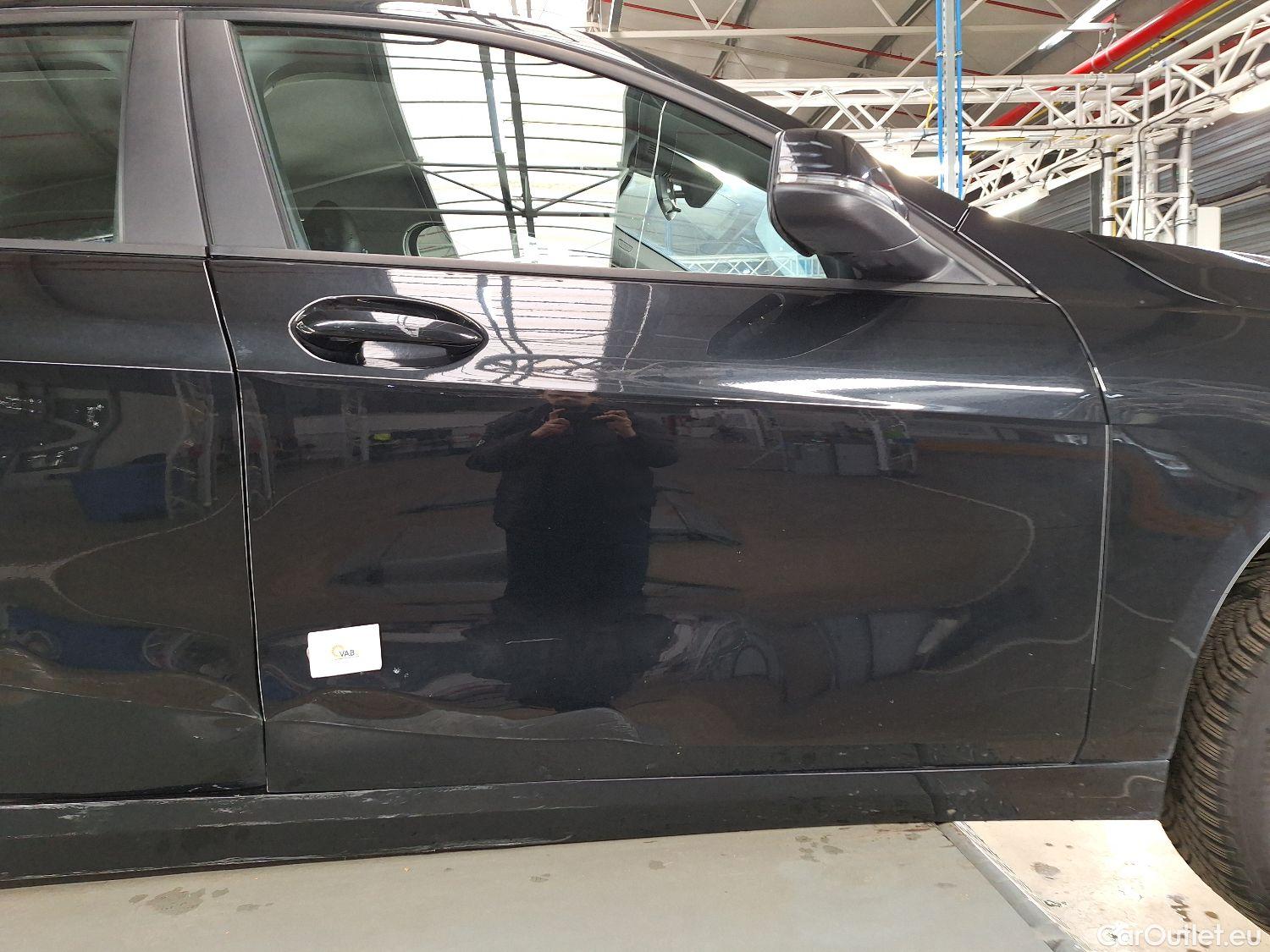  Bmw  Serie 1 BMW, 1-serie '19, BMW 1 Reeks Hatch 116d (85 kW) 5d #23