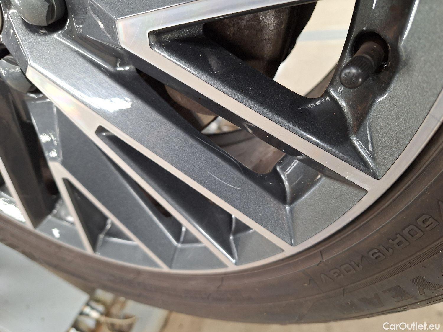  Audi  Q3 Audi,  SB '19 PHEV, Audi  Sportback 45 TFSI e S tronic 5d #3