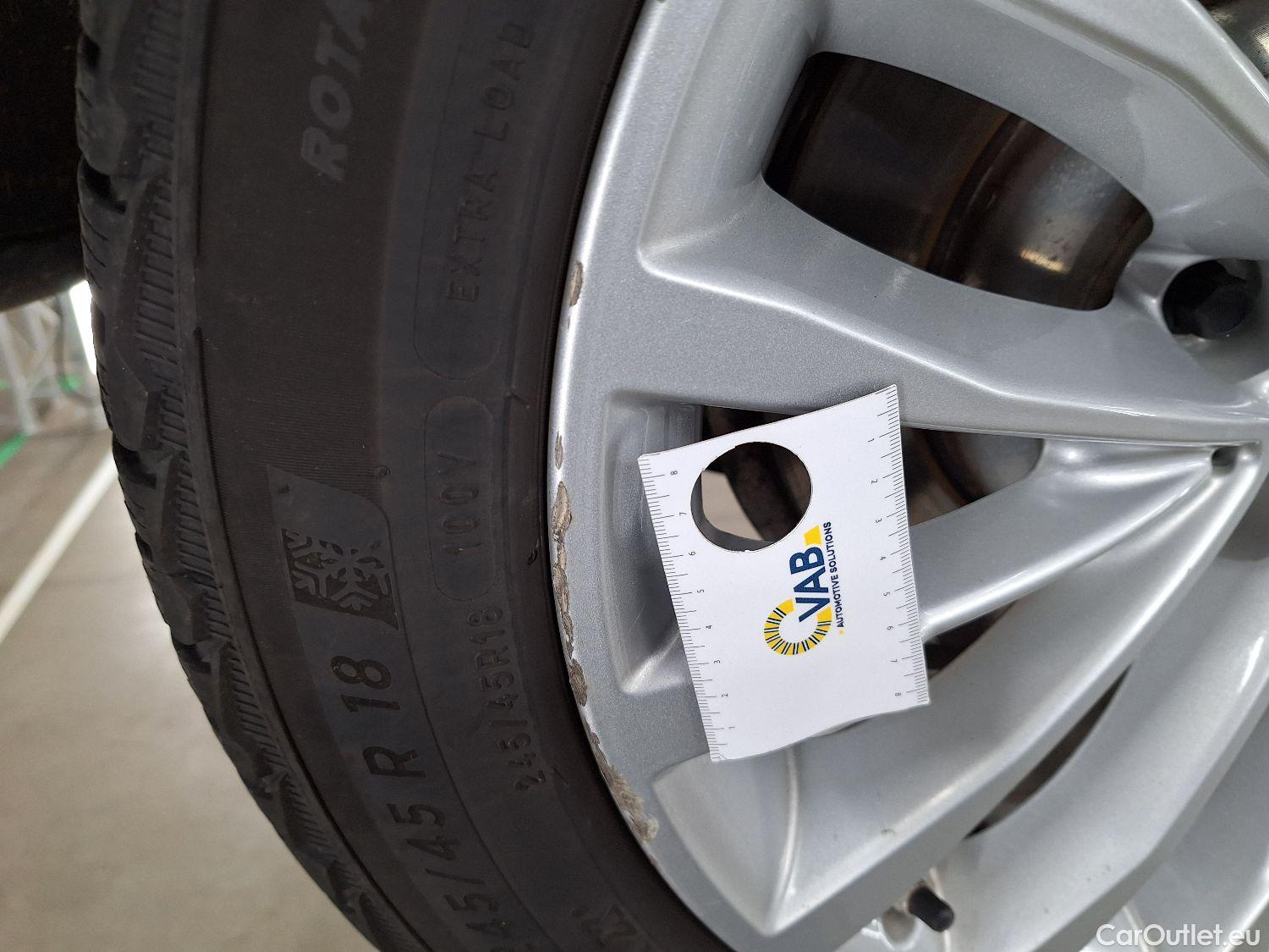  Bmw  Serie 5 BMW, 5-serie FL'20 PHEV, BMW 5 Reeks Berline 520e 150kW 4d #15