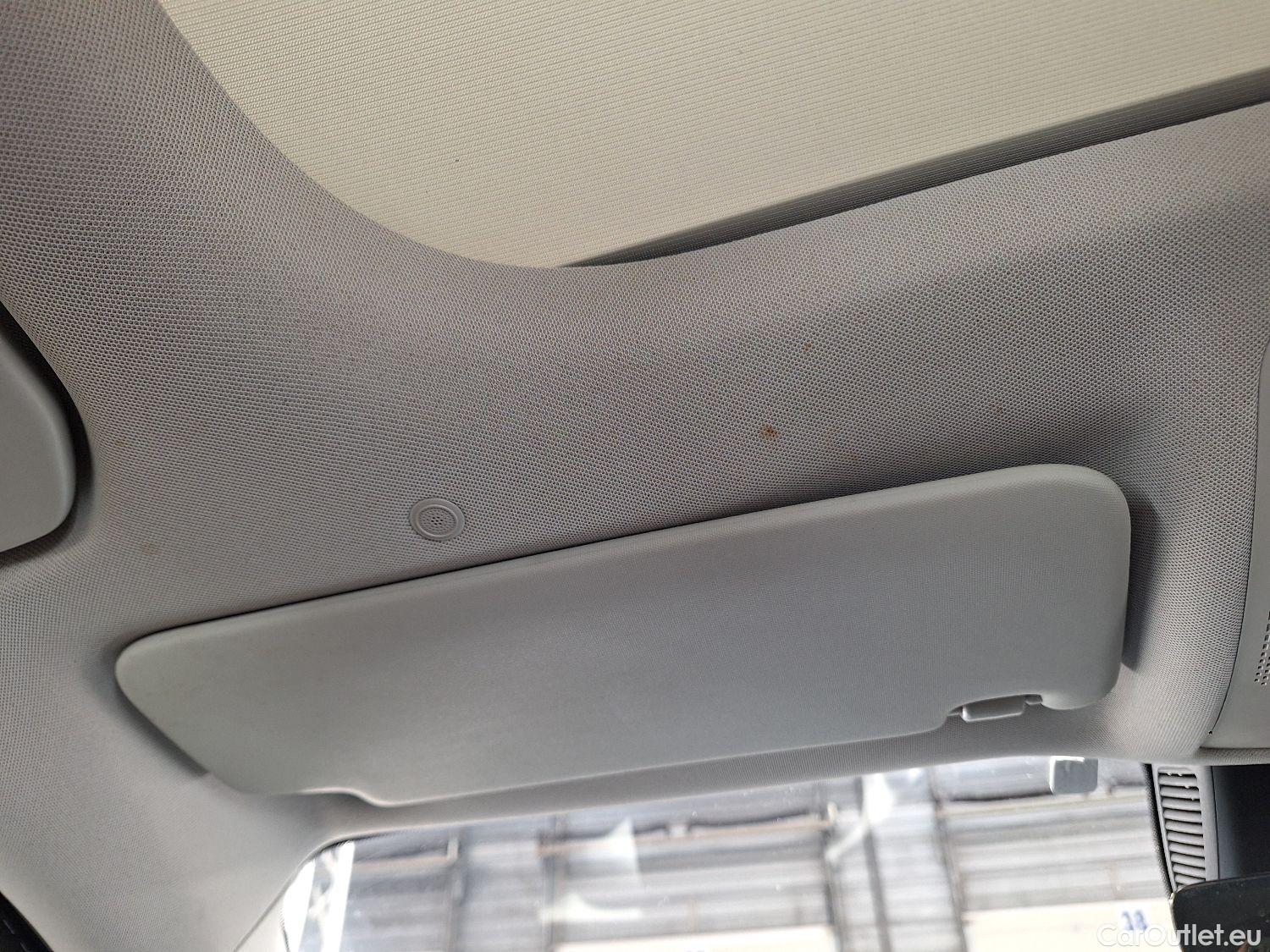  Mercedes  GLB Mercedes,  '19, Mercedes-Benz   180 d Business Solution Esse #39