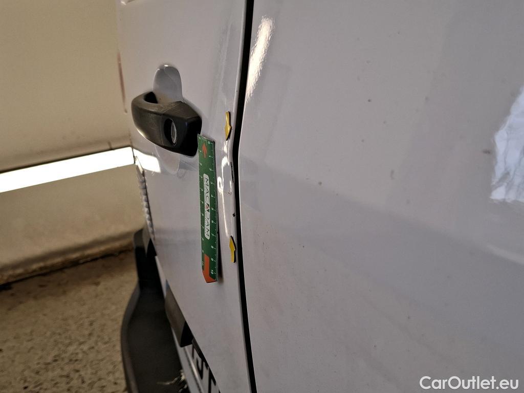  Citroen  Berlingo  Fourgon Club XL 950 1.6 BlueHDi 100CV BVM5 E6 #37