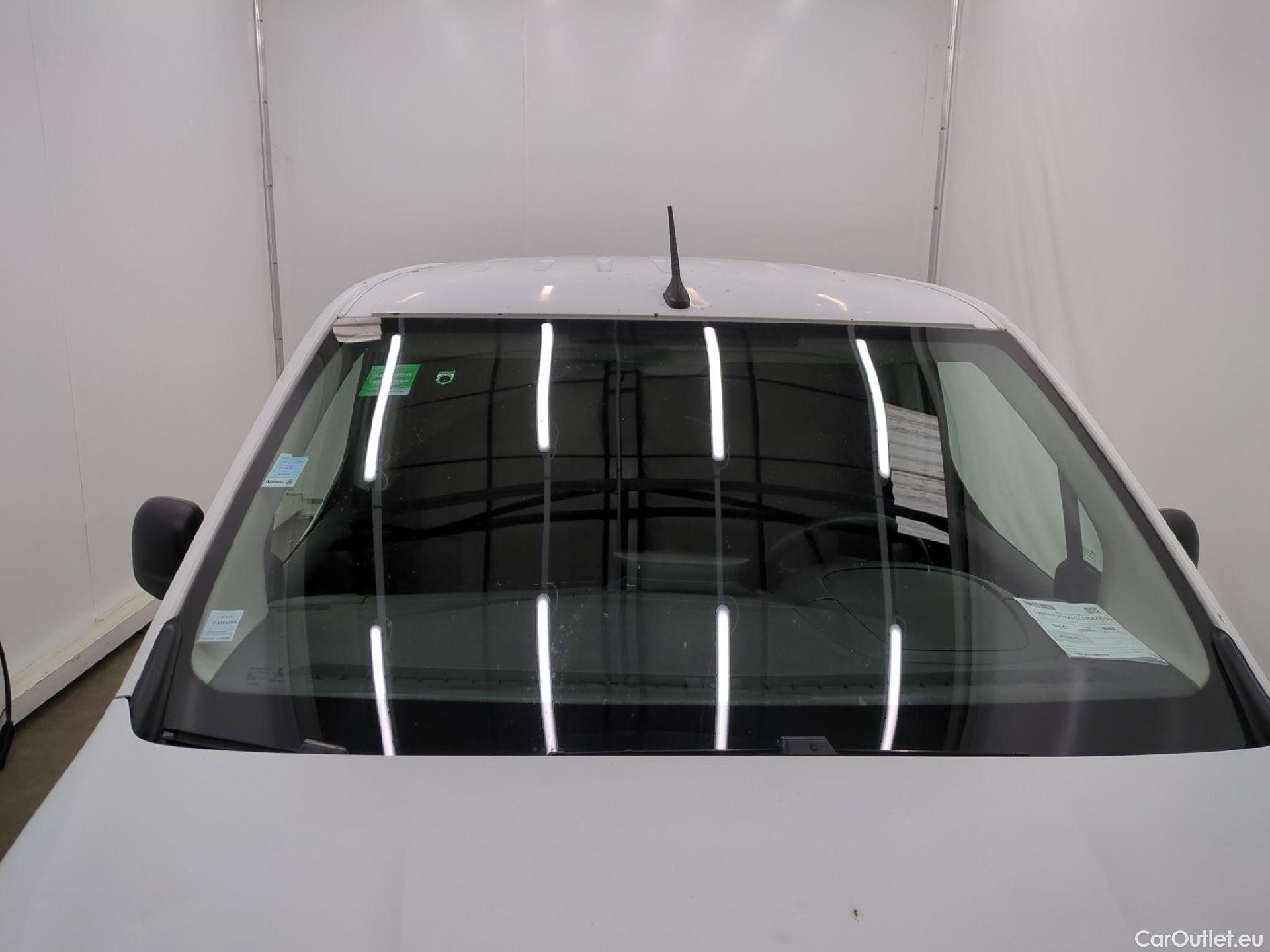  Citroen  Berlingo  Fourgon Club M 650 1.5 BlueHDi 75CV BVM5 E6dT #7