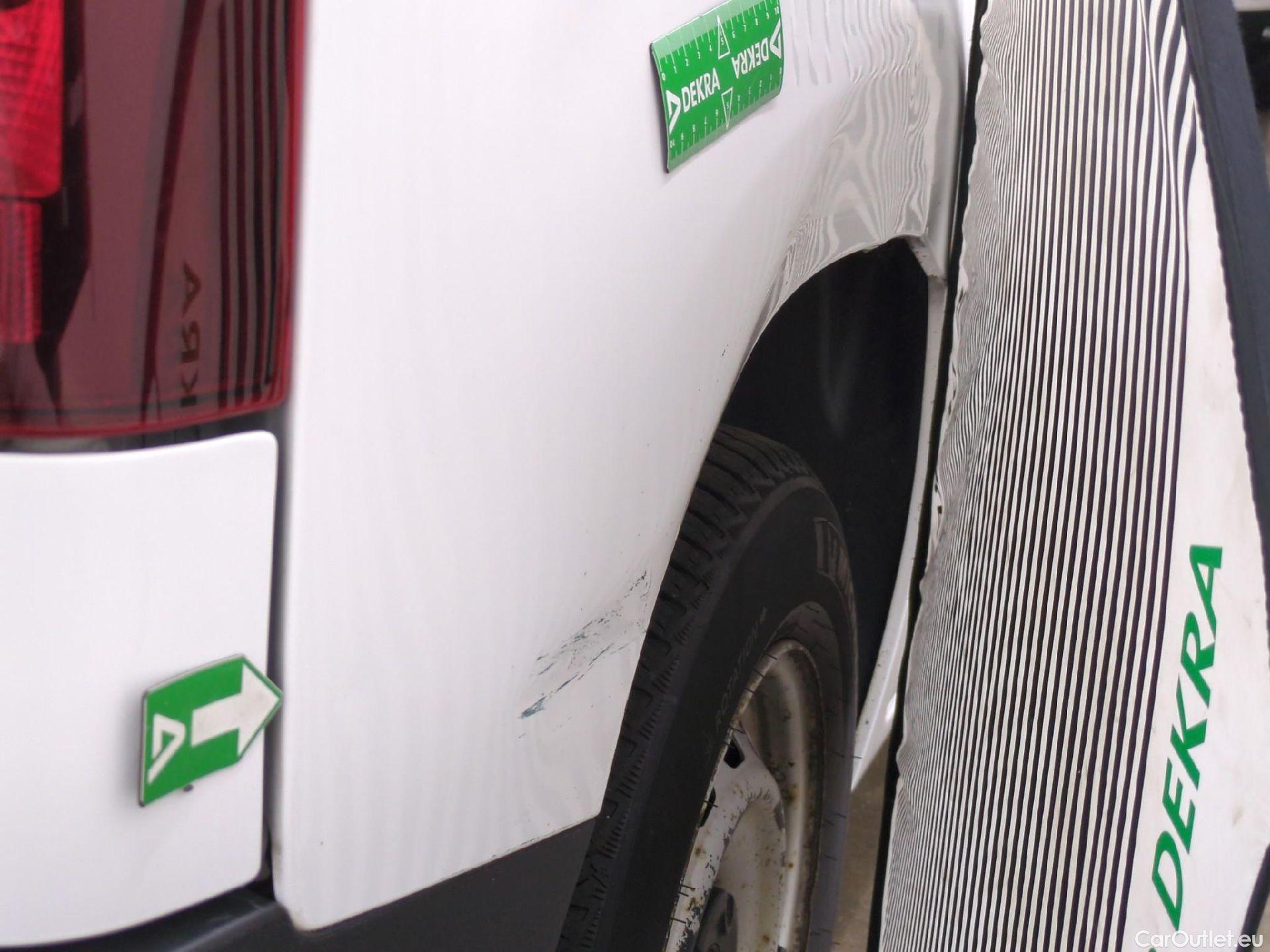  Citroen  Berlingo  Fourgon Club M 650 1.5 BlueHDi 75CV BVM5 E6dT #16