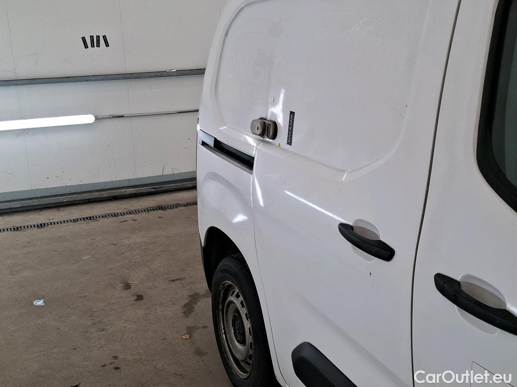  Citroen  Berlingo  Fourgon Club M 650 1.5 BlueHDi 75CV BVM5 E6dT #19
