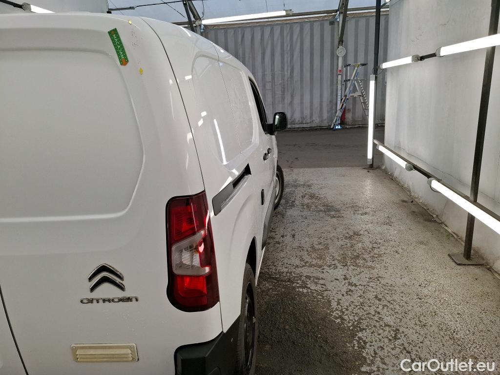  Citroen  Berlingo  Fourgon Driver M 1000 1.5 BlueHDi 100CV BVM5 E6dT #17