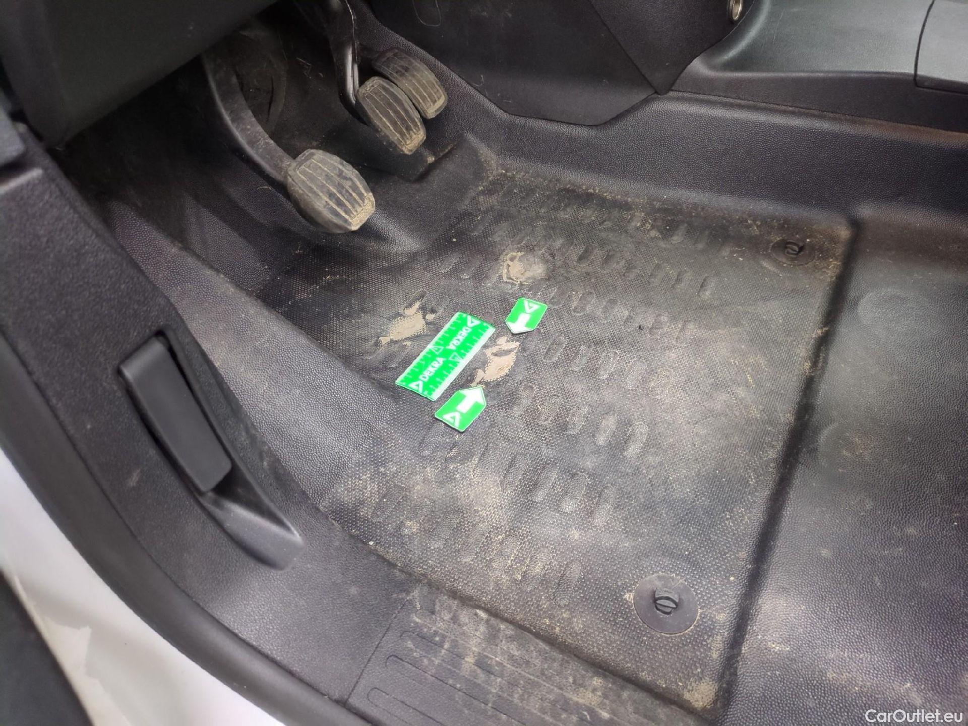  Citroen  Berlingo  Fourgon Club M 650 1.5 BlueHDi 75CV BVM5 E6dT #1