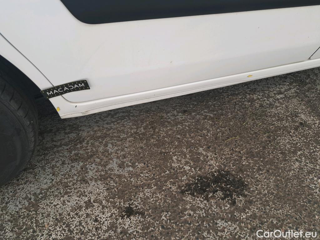  Citroen  Berlingo  Fourgon Club L1 (Court) 1.6 BlueHDi 100CV BVM5 E6 #2