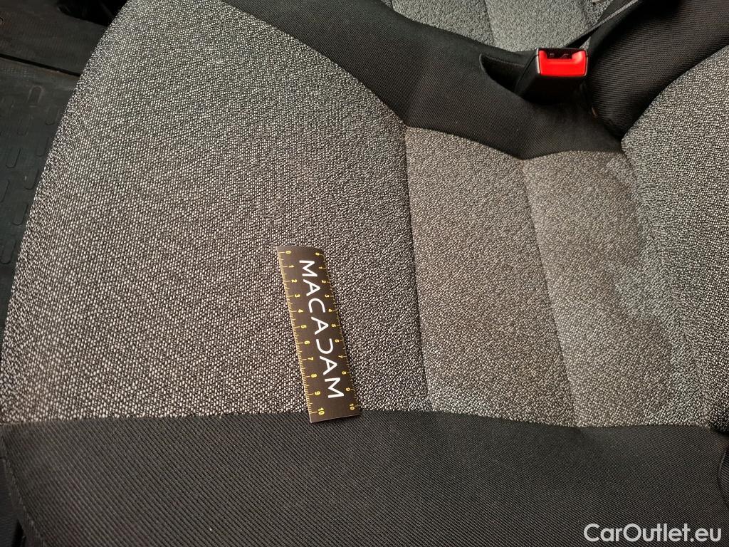  Fiat  Ducato FIAT  2014 4P Fourgon tôlé Maxi 3.5 XL H2 2.3 Mjet 140 Pack Pro Nav #17